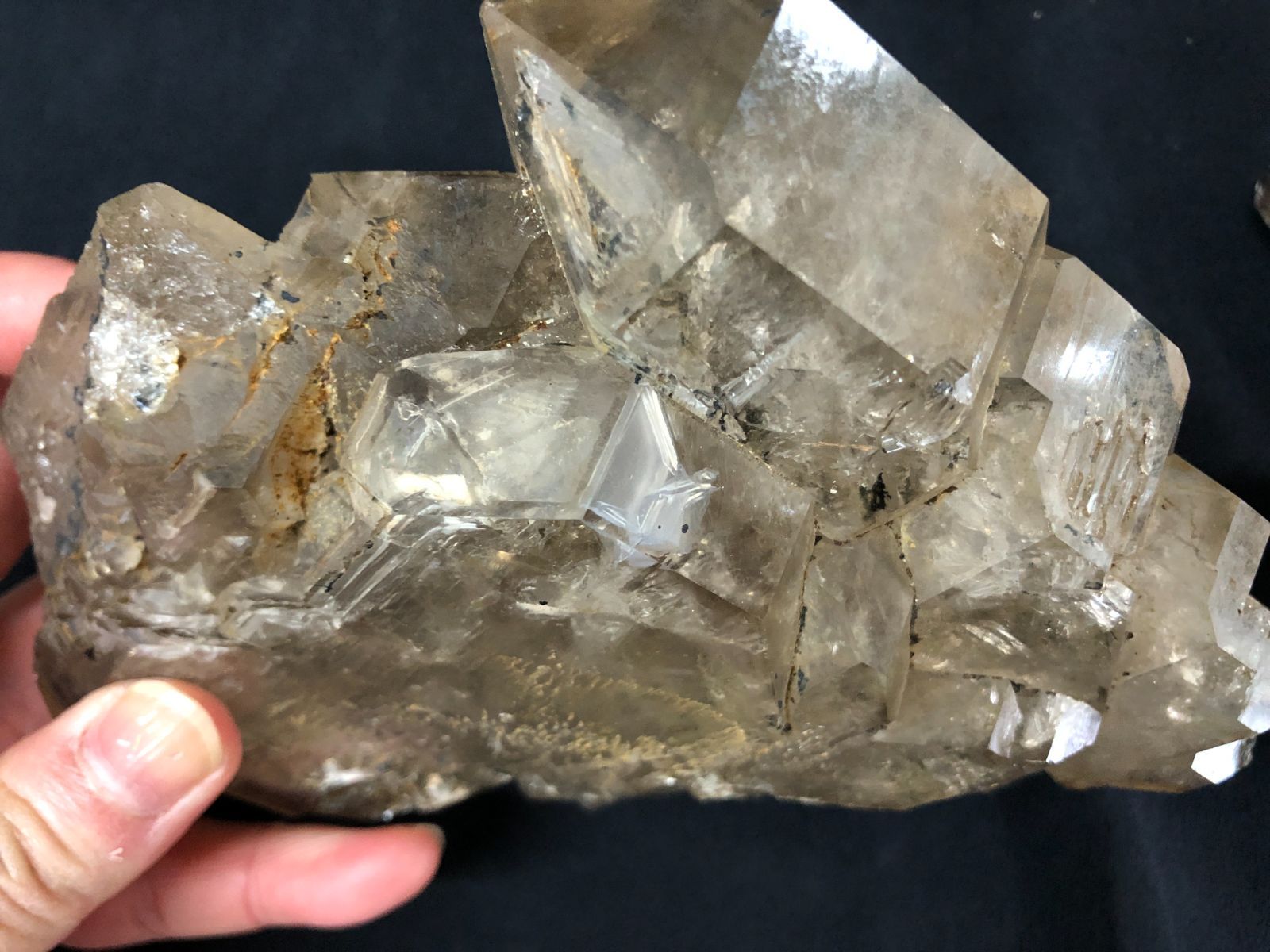 ジャカレー水晶原石BOX|Gverrnador Valadares産