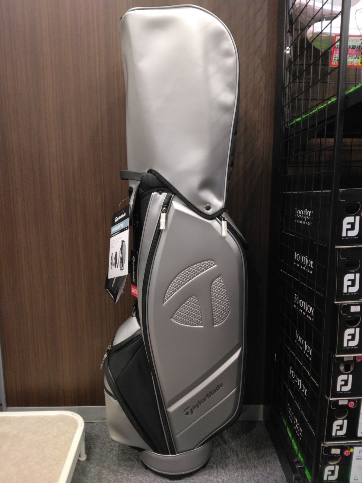 Cb【新品未使用】テーラーメイド TAYLORMADE フューチュラックス