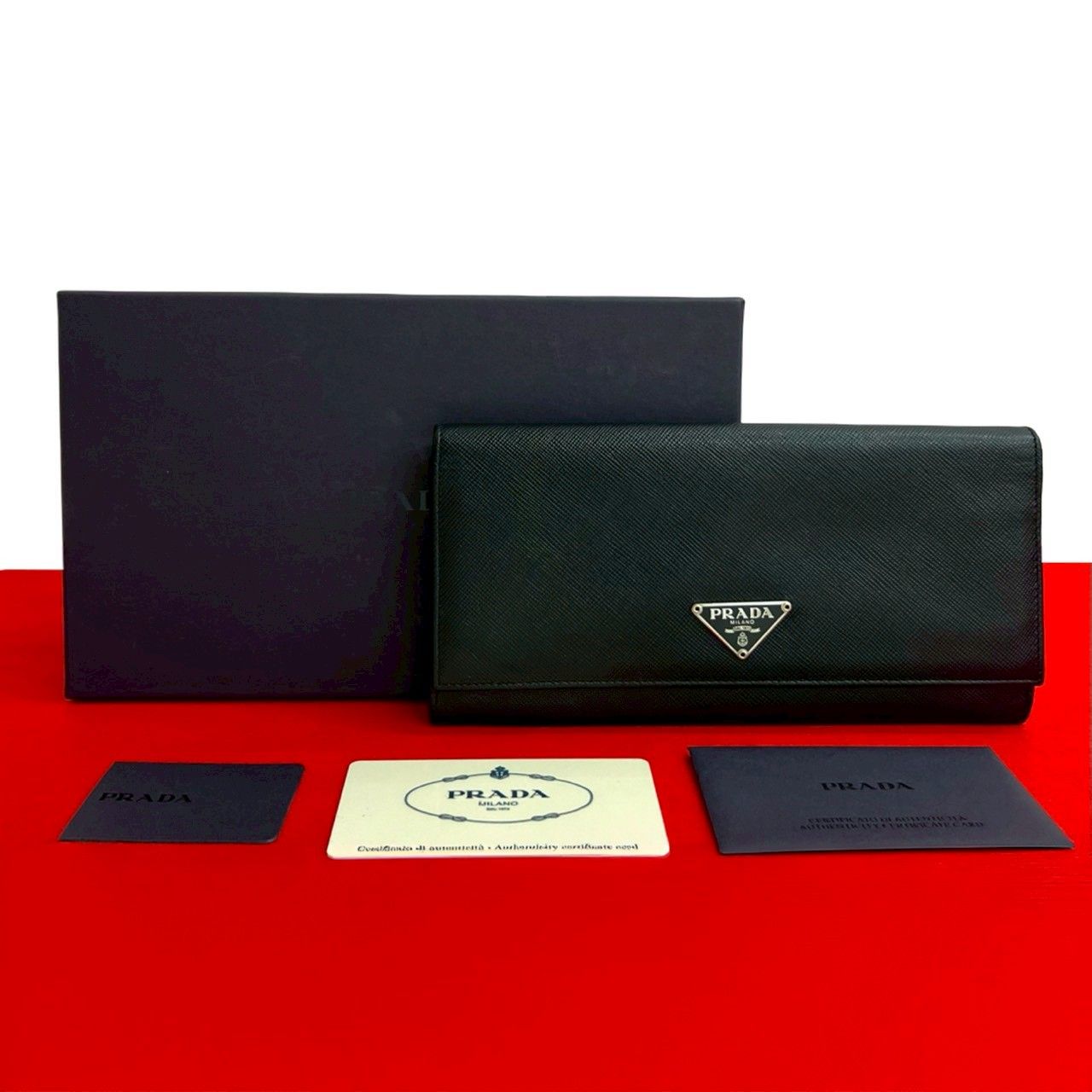 極 美品 箱付き PRADA プラダ 三角ロゴ 金具 サフィアーノ レザー 本革 