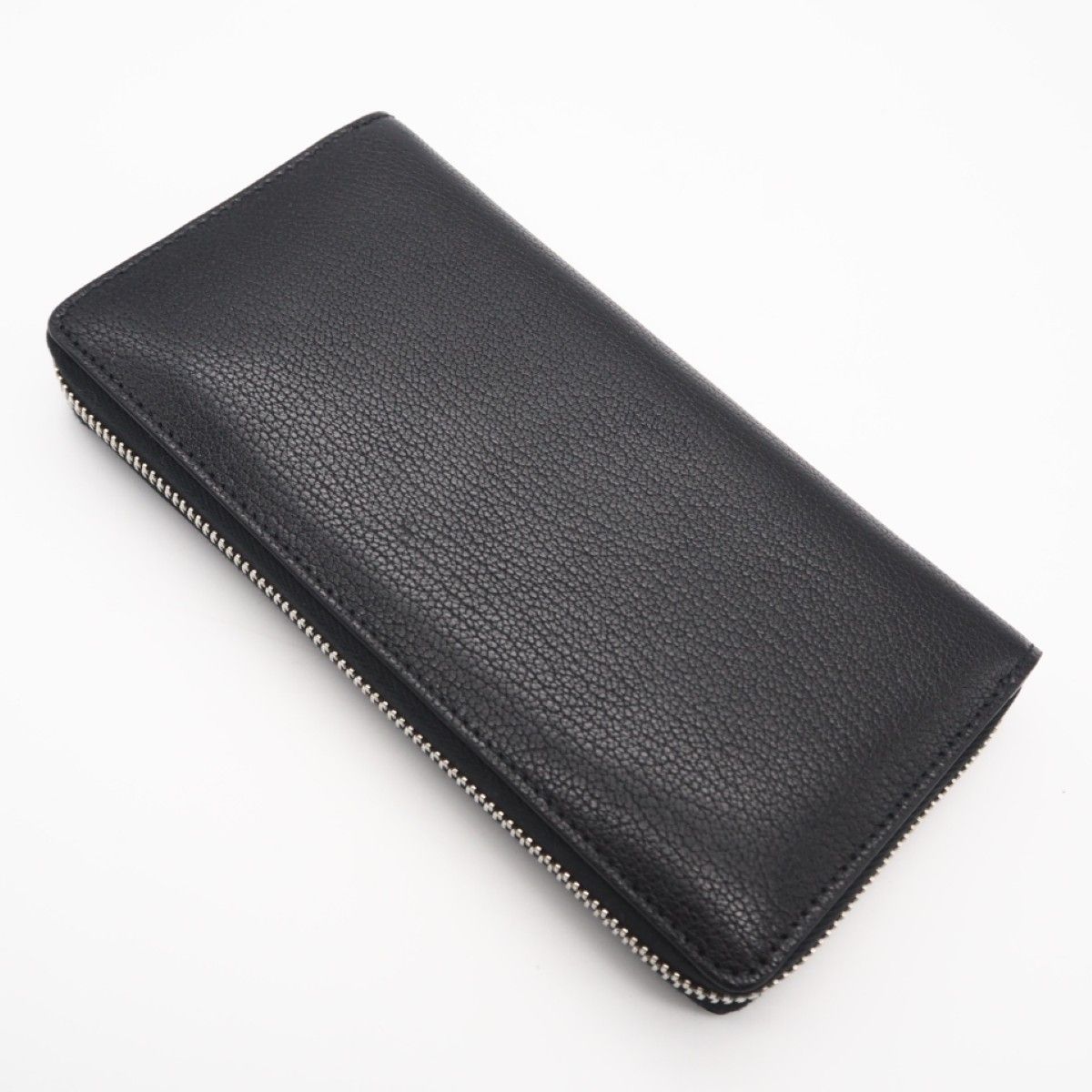 ☆3日以内返品可☆ 未使用 GUCCI グッチ リラ ジップアラウンド