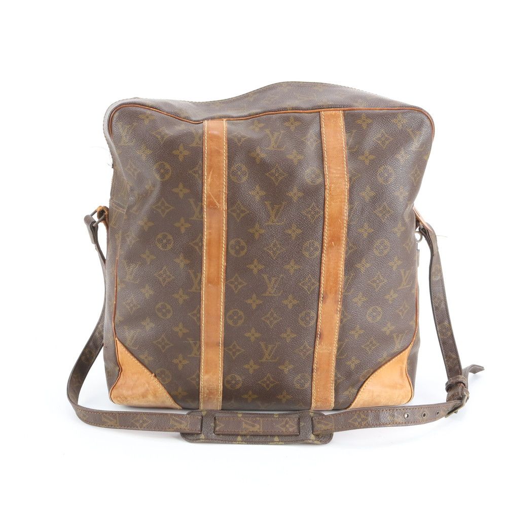 Buy from Japan Easily