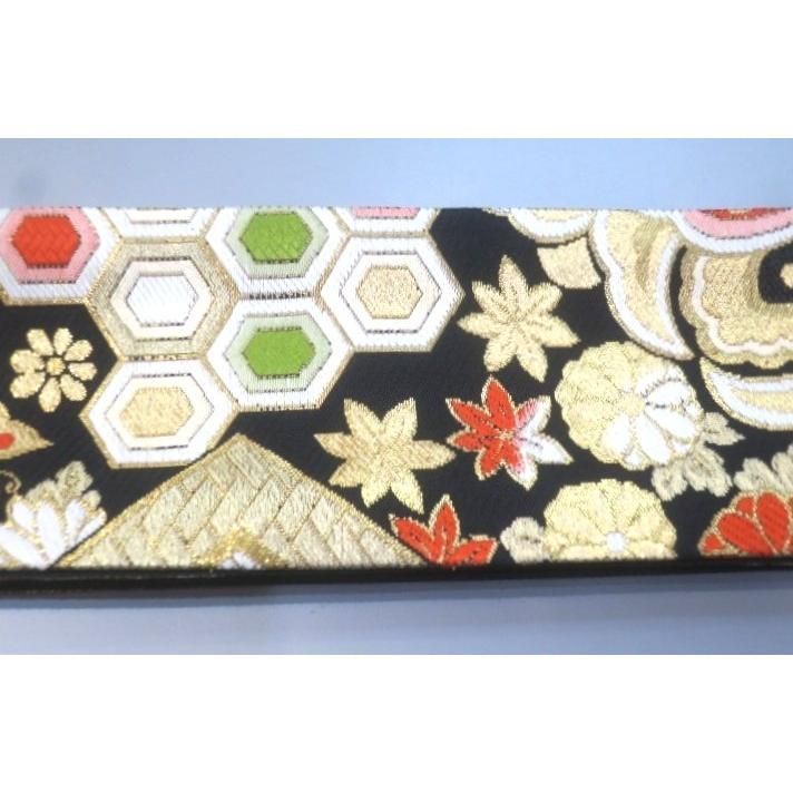 弐11180RM 男角帯 本絹西陣織練貫К 金糸緞子と忍び返し古代壁画文様