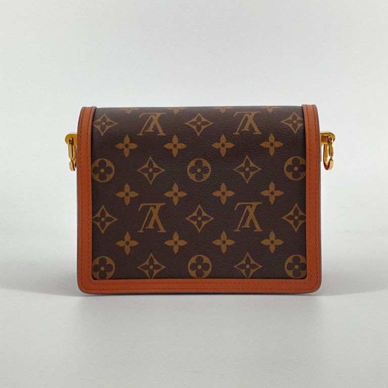 Buy from Japan Easily