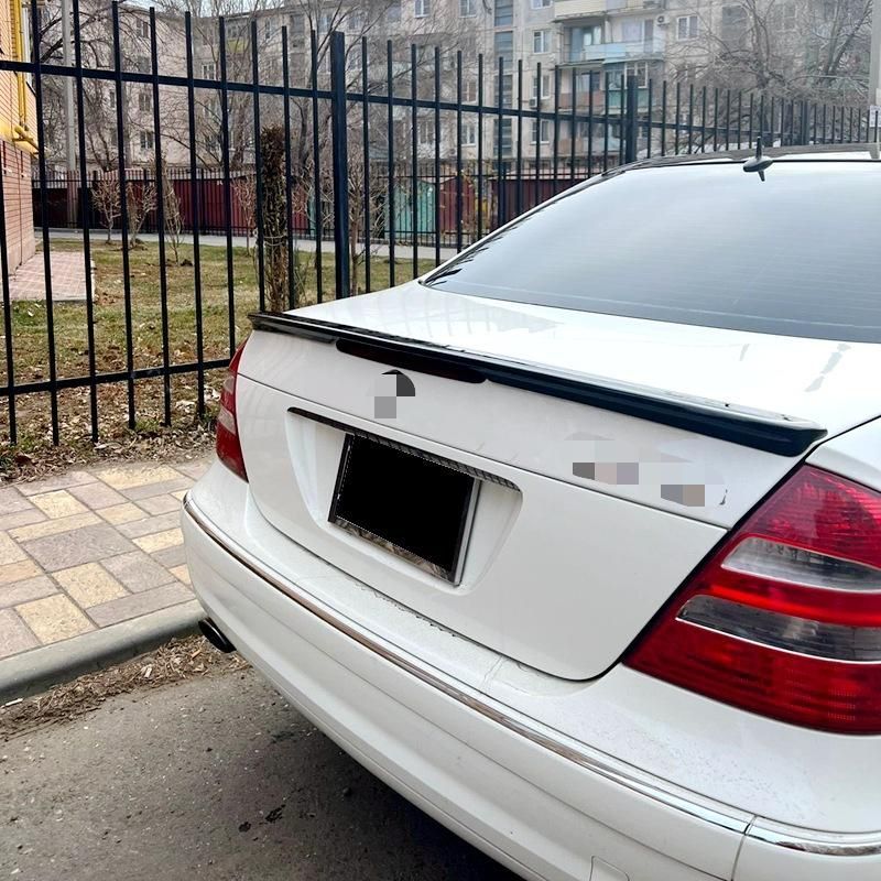 ベンツ E-Class W211 2003-2008 E240/280/320/350/63 対応 リア
