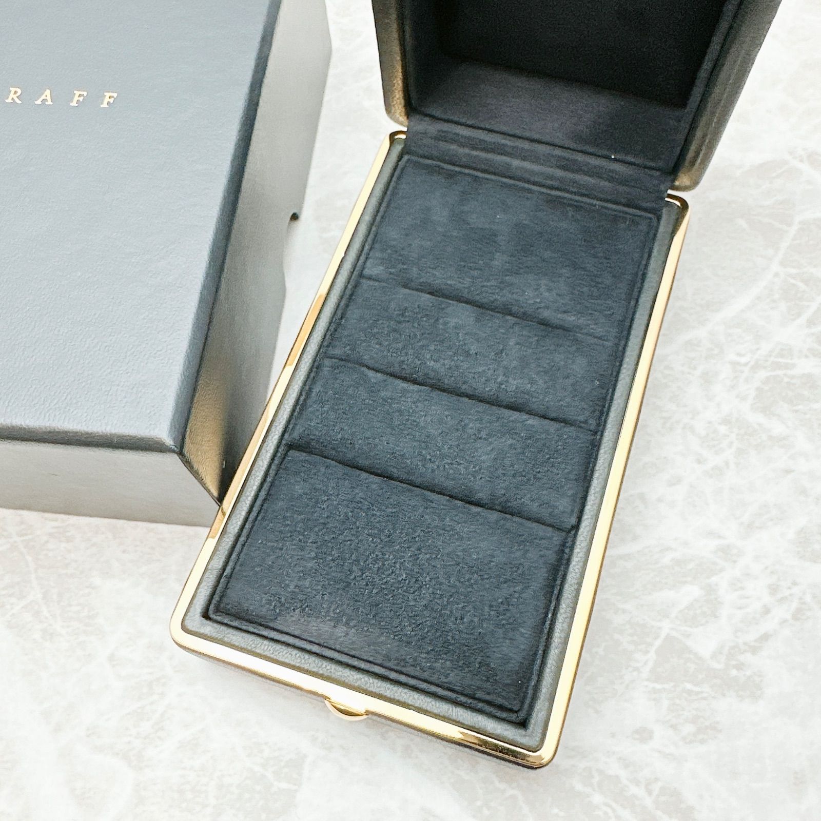 特別出品🌟GRAFF リング3本 ボックスのみ U - メルカリ
