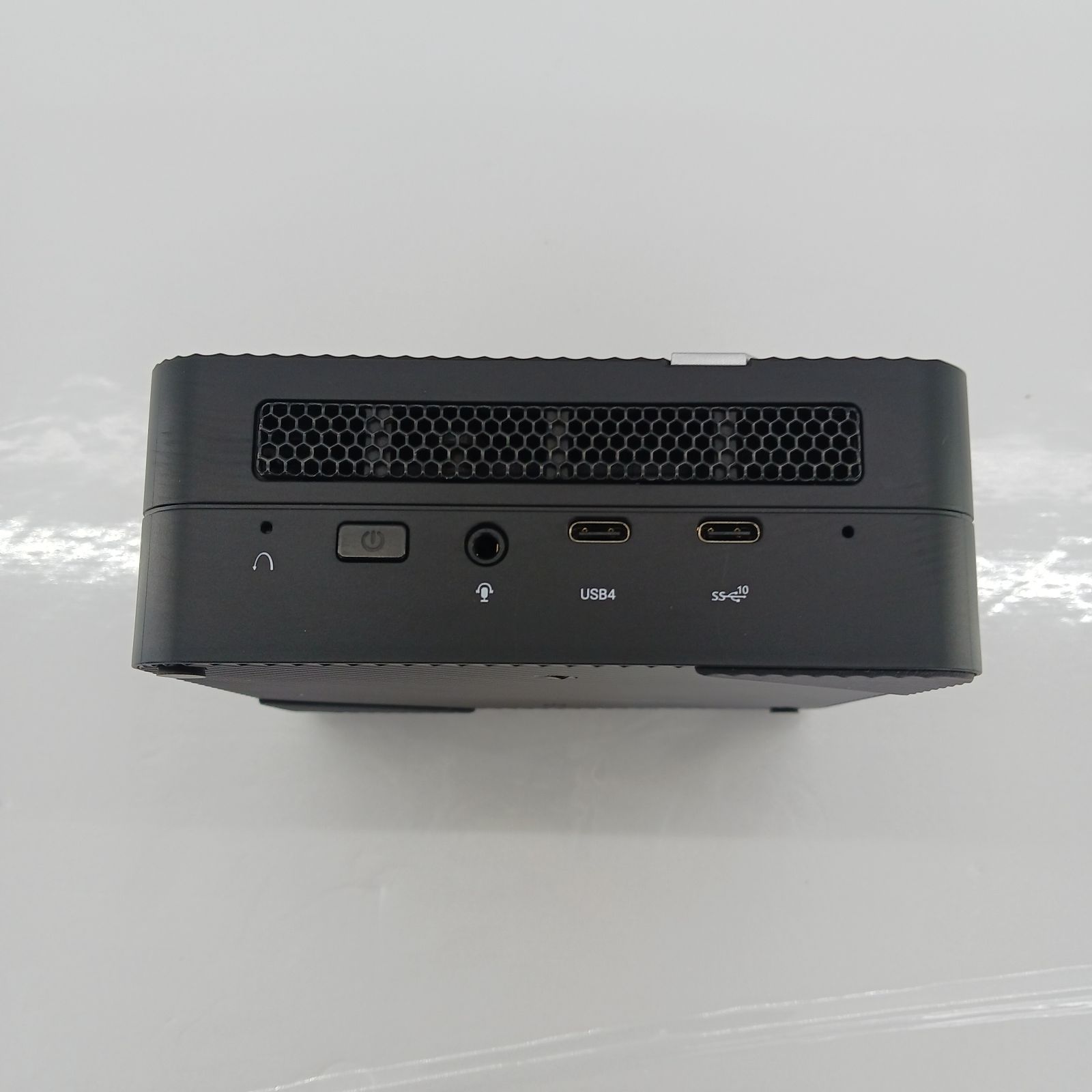 展示品】MINISFORUM UM690 Ryzen9 SSD512GB - メルカリ