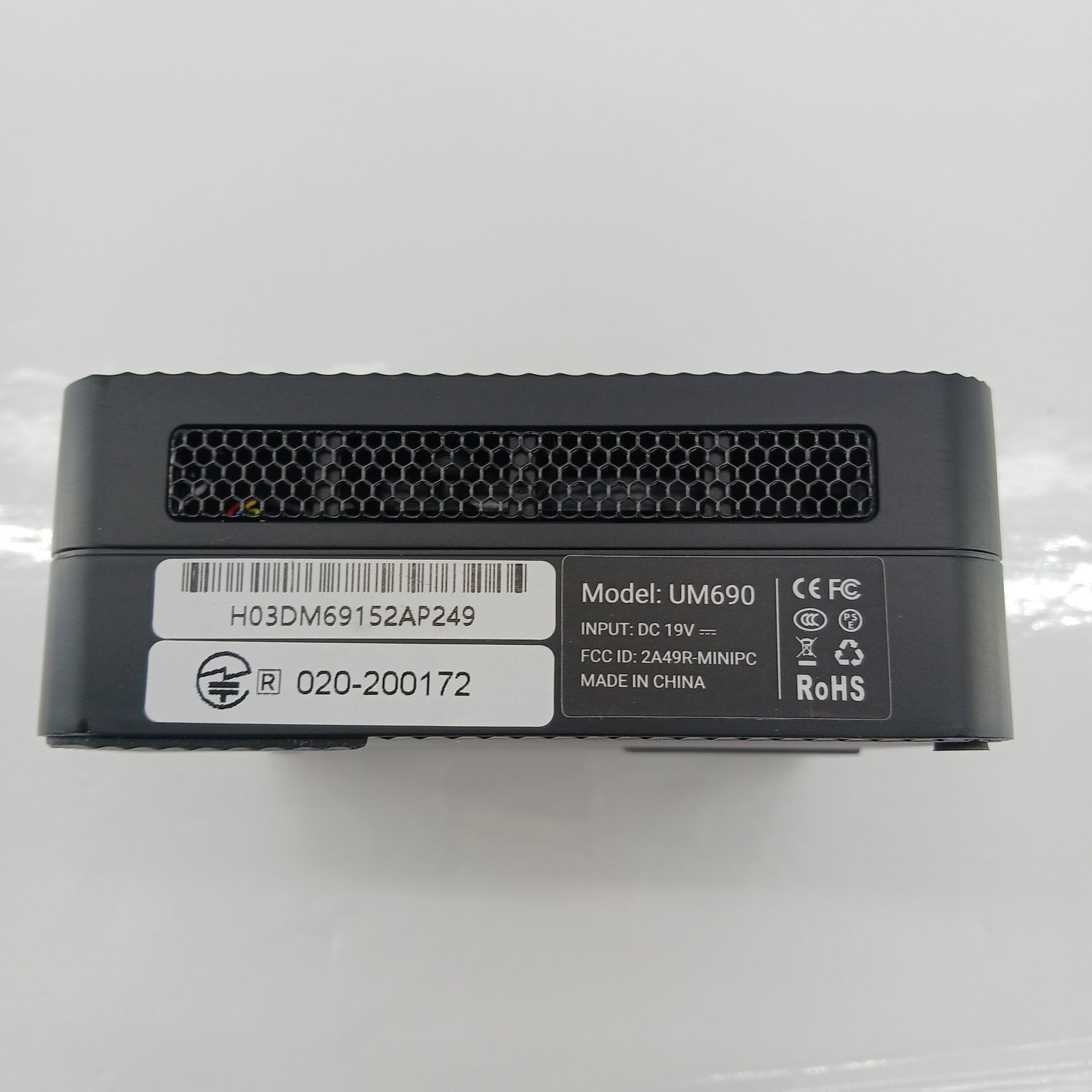展示品】MINISFORUM UM690 Ryzen9 SSD512GB - メルカリ
