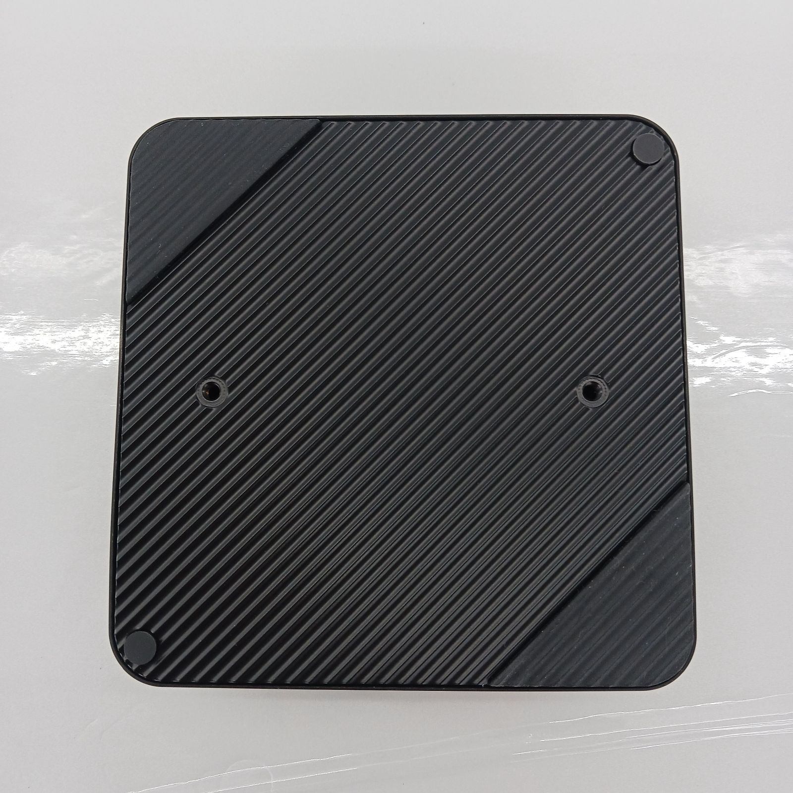展示品】MINISFORUM UM690 Ryzen9 SSD512GB - メルカリ