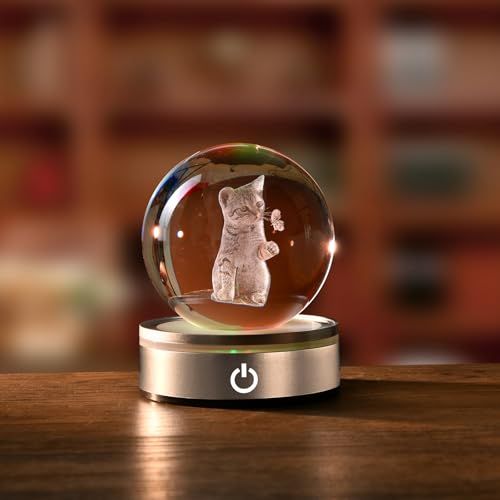  IFOLAINA 誕生日 プレゼント 3D可愛い猫 クリスタル ボール 女性 人気 ギフト おしゃれ 80ｍｍ 水晶玉 ベッドサイドランプ 間接照明 LEDライト 雰囲気作り ねこ 寝室 ライト 癒しグッズ インテリア 記念日 妻 結婚祝い 贈 おすすめ 小物トレー 置物 インテリア小物