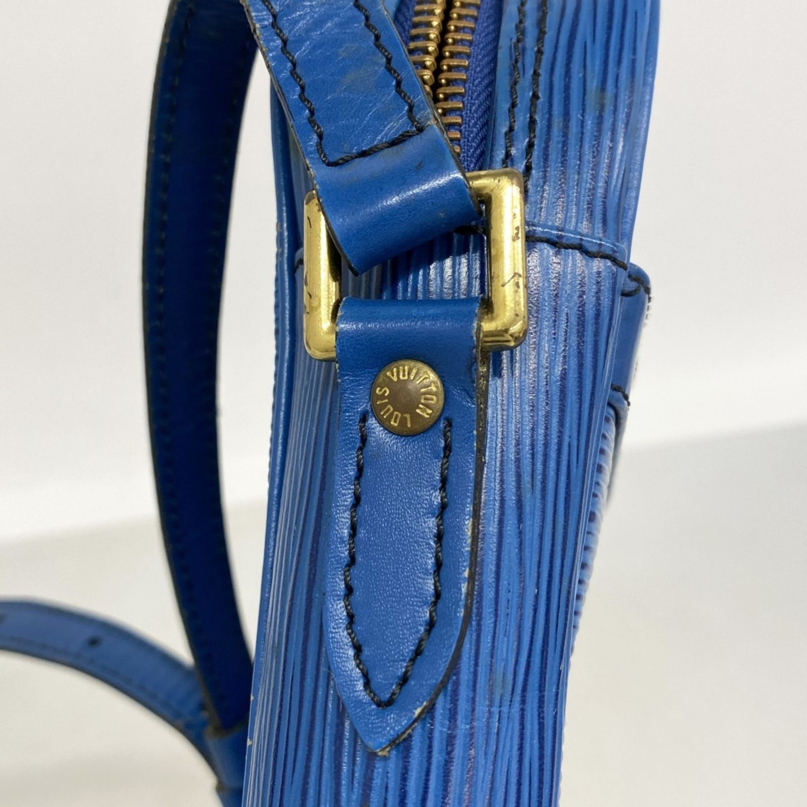 ルイ・ヴィトン(Louis Vuitton) ルイ・ヴィトン ショルダーバッグ エピ 