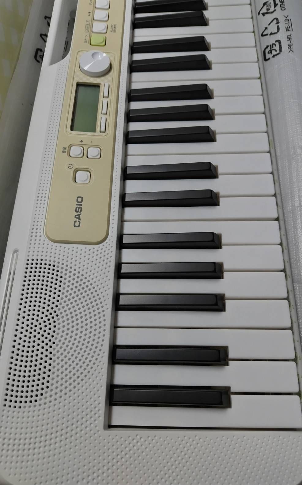 良品】CASIO LK-325 光ナビゲーションキーボード/電子ピアノ 【公式通販】
