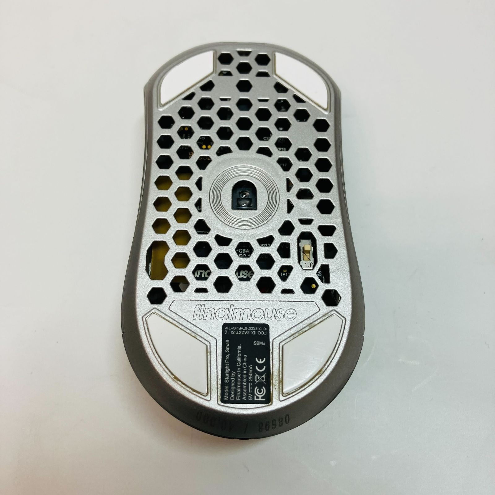 Finalmouse Starlight Pro TenZ S (新品) - メルカリ