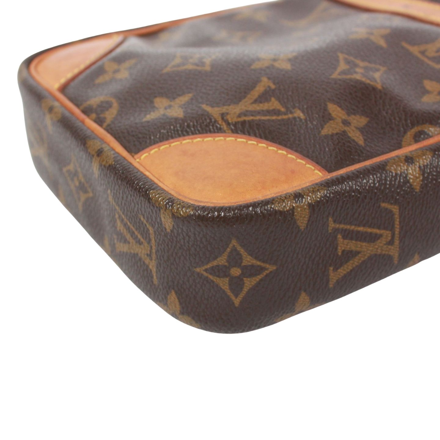 LOUIS VUITTON ルイ・ヴィトン ダヌーブ M45266 ショルダーバッグ 
