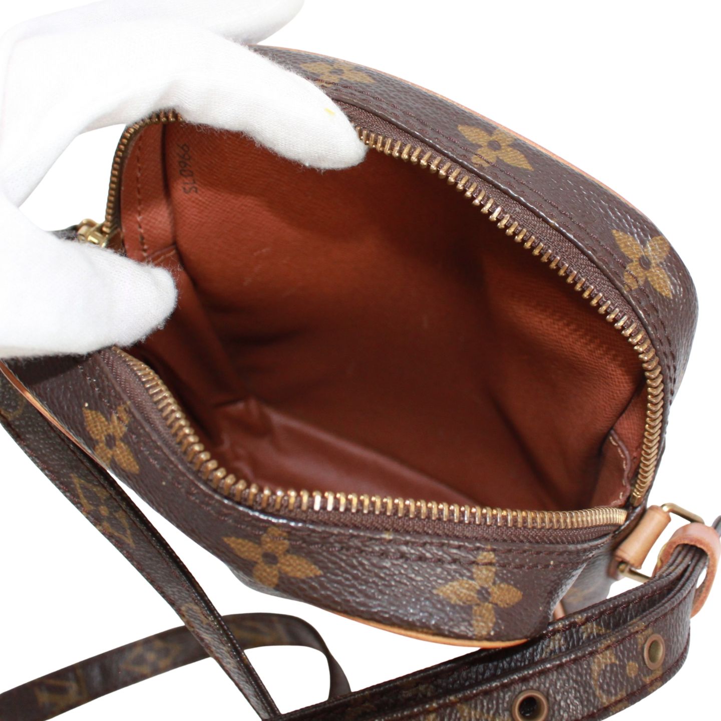LOUIS VUITTON ルイ・ヴィトン ダヌーブ M45266 ショルダーバッグ 