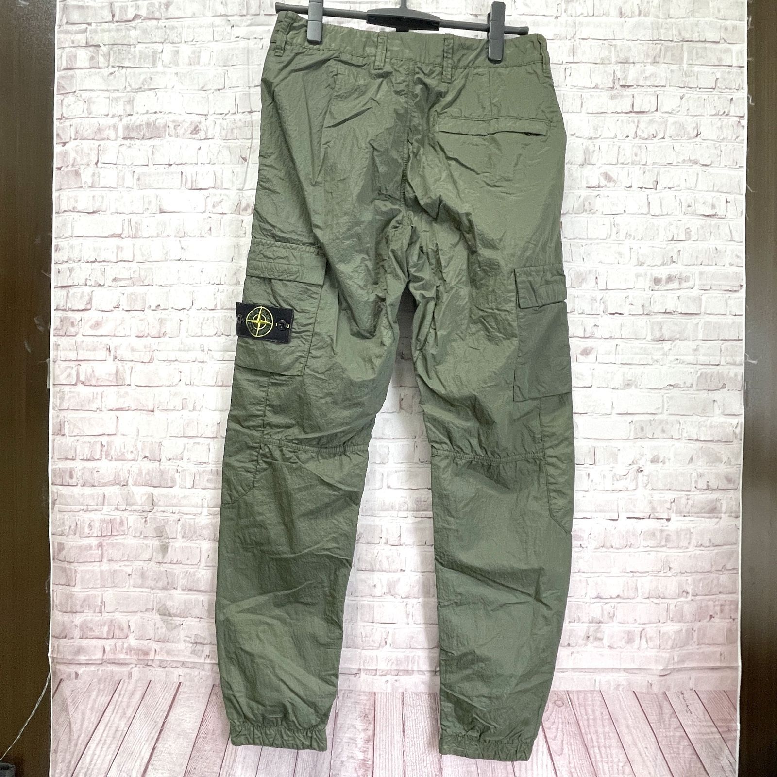 STONE ISLAND ストーンアイランド 721532029 ナイロンカーゴパンツ