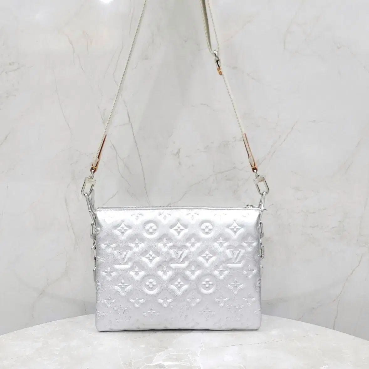 Buy from Japan Easily