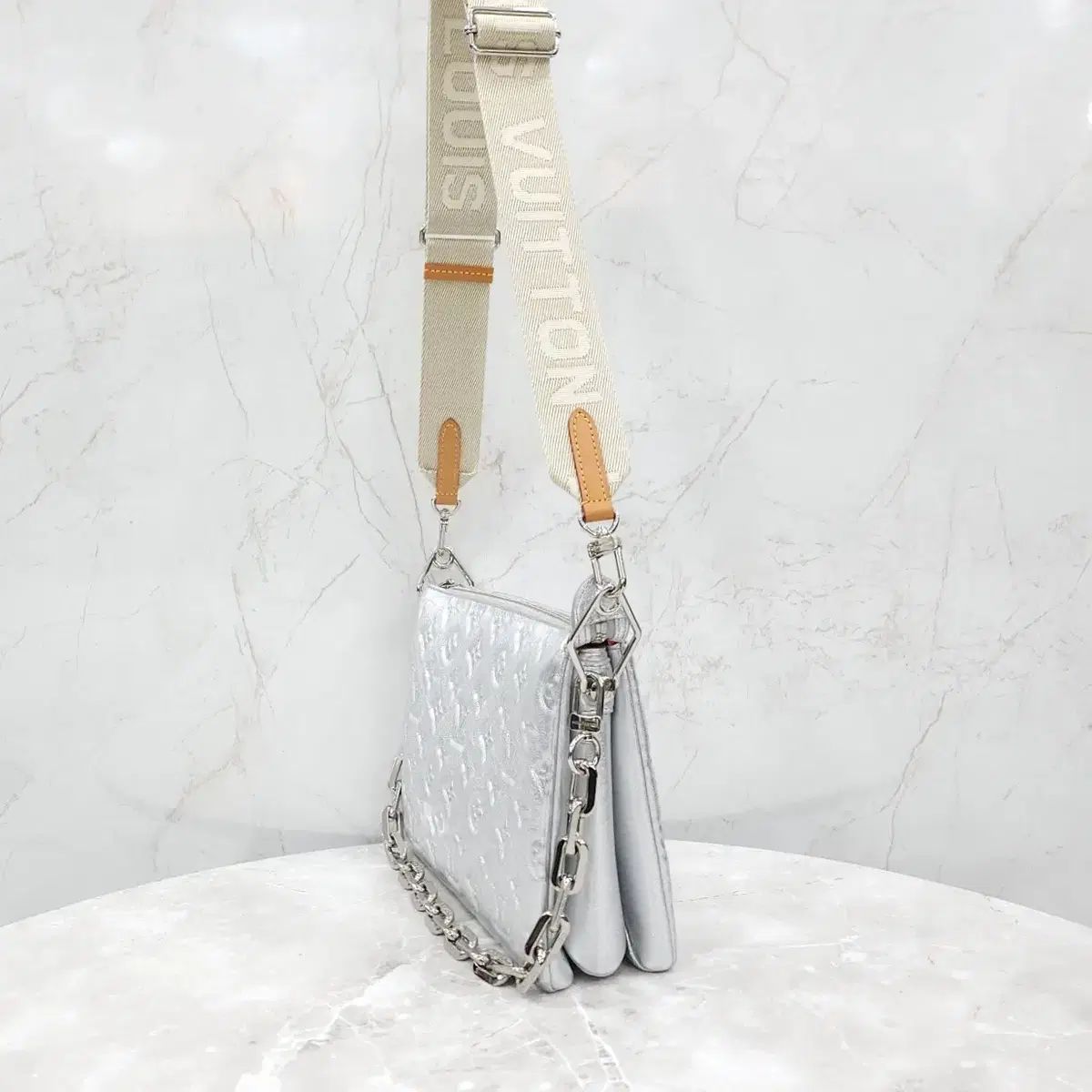 Buy from Japan Easily