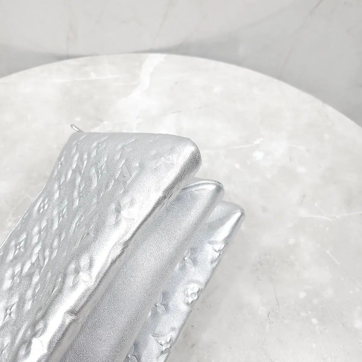 Buy from Japan Easily