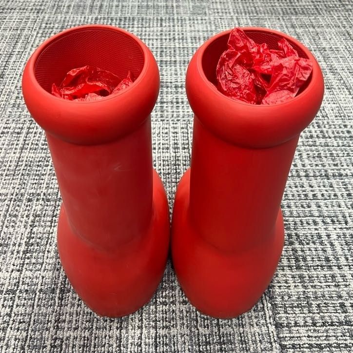 参考上代74,800円 MSCHF BIG RED BOOTS ビッグレッドブーツ アトム