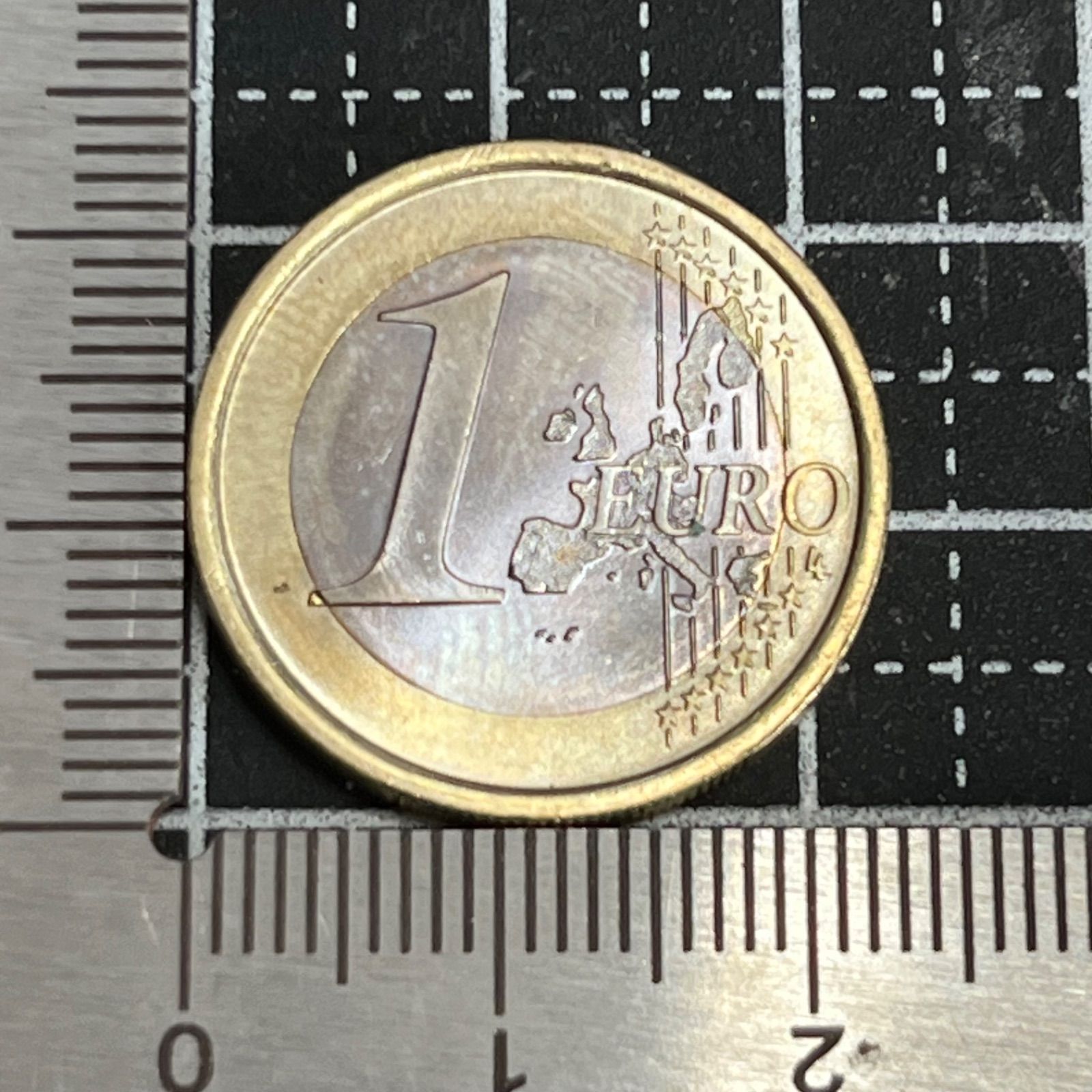 外国硬貨】2003年 イタリア 1ユーロ ダ・ヴィンチ「ウィトルウィウス的