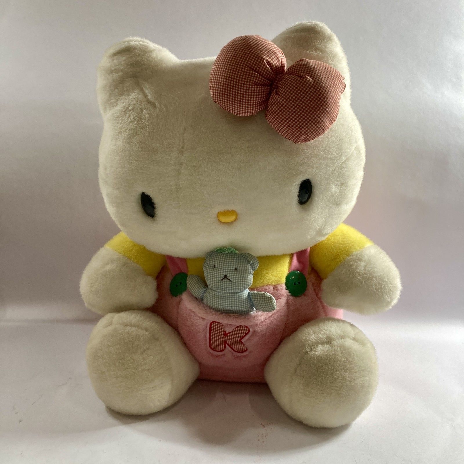 希少　ハローキティ　ぬいぐるみ ☆ 希少 Hello Kitty ハローキティ 大きなぬいぐるみ BIGサイズ