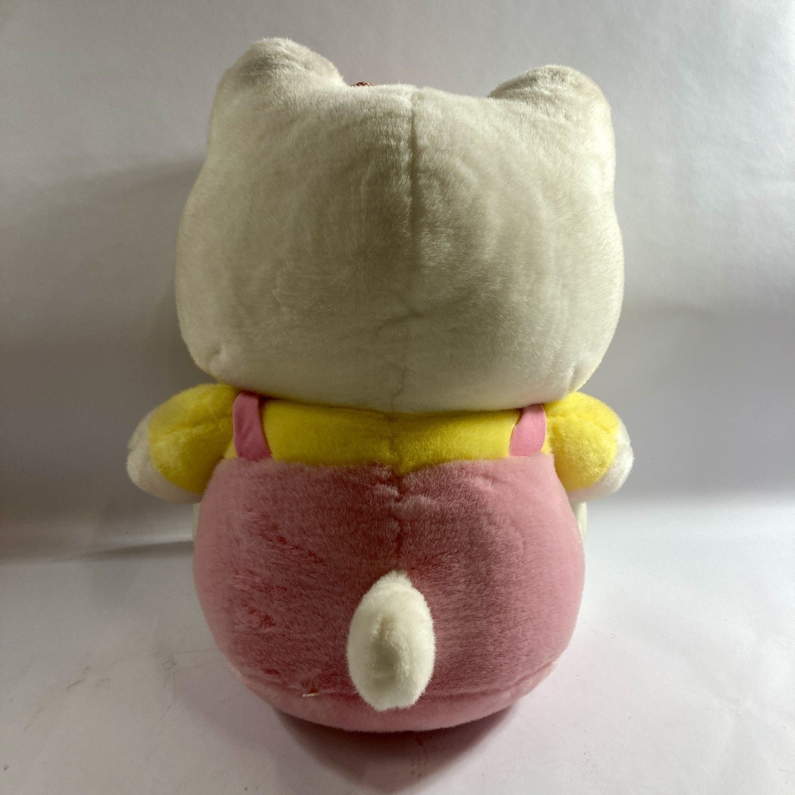 希少　ハローキティ　ぬいぐるみ ☆ 希少 Hello Kitty ハローキティ 大きなぬいぐるみ BIGサイズ