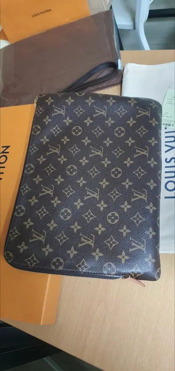 Buy from Japan Easily