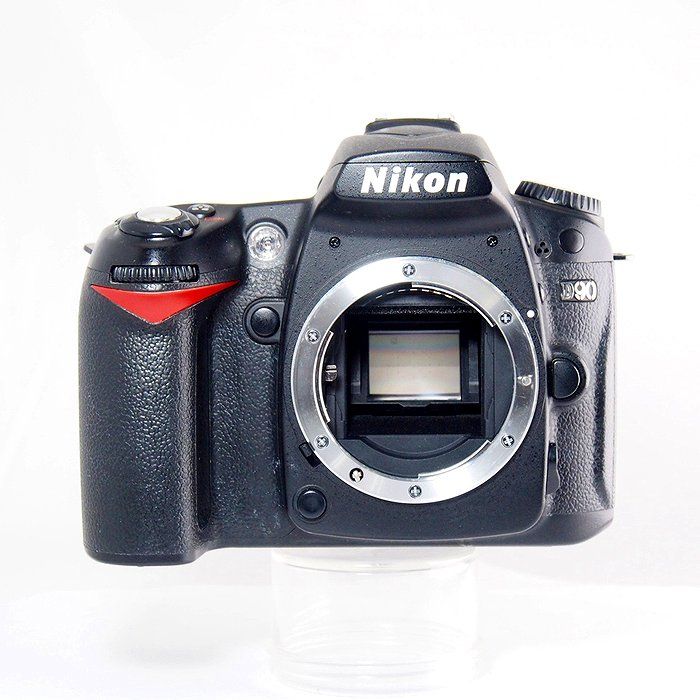 【美品】Nikon D90 ボディ 充電器付き カメラ 【】(ニコン) Nikon D90 ボデイ