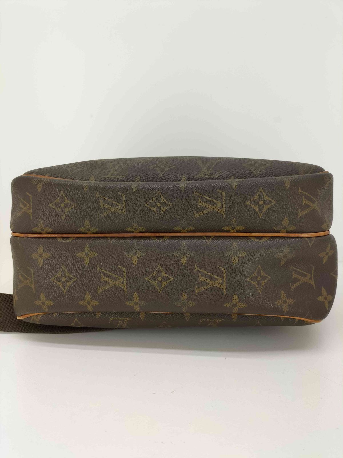 Buy from Japan Easily