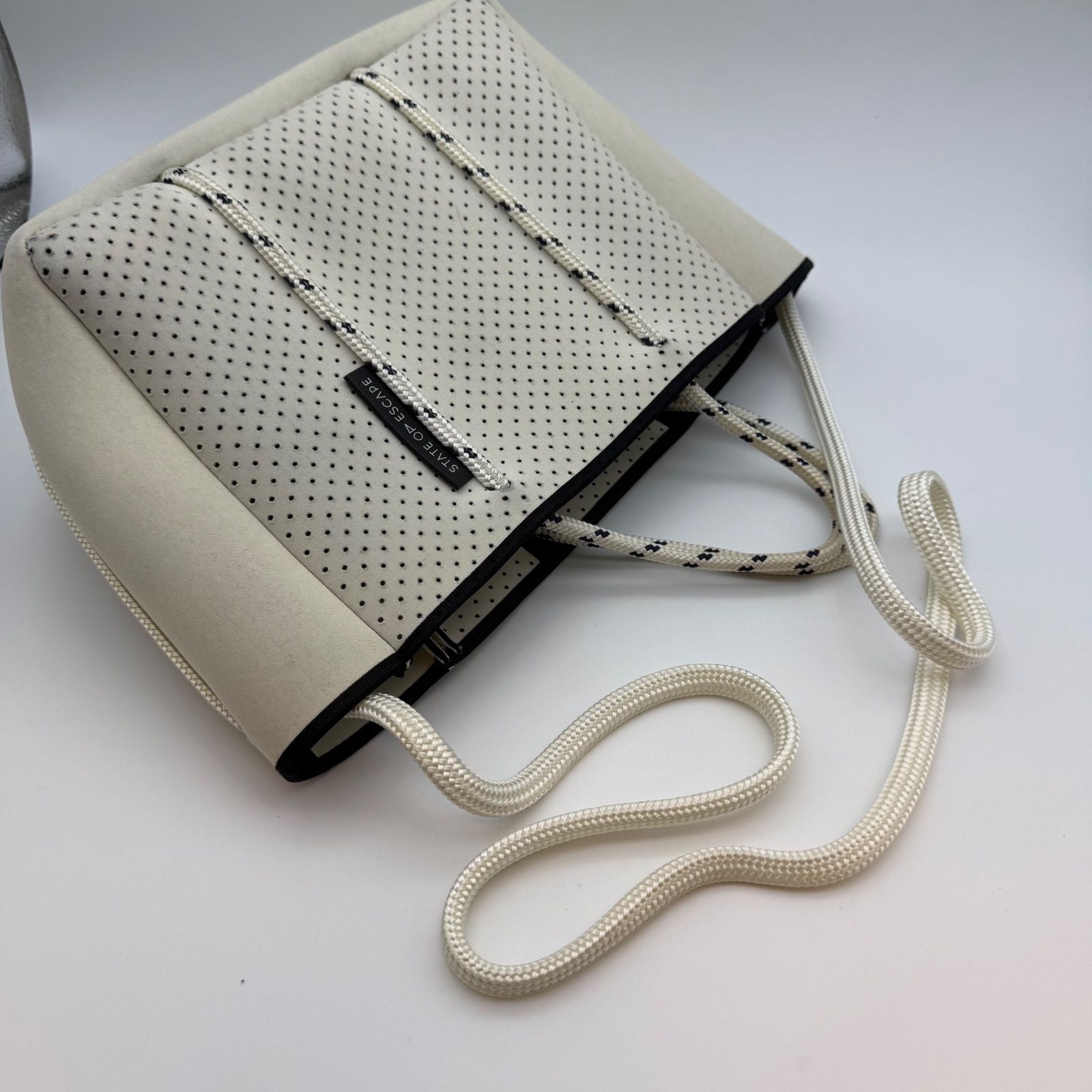 STATE OF ESCAPE ステートオブエスケープ トートバッグ ポーチ付