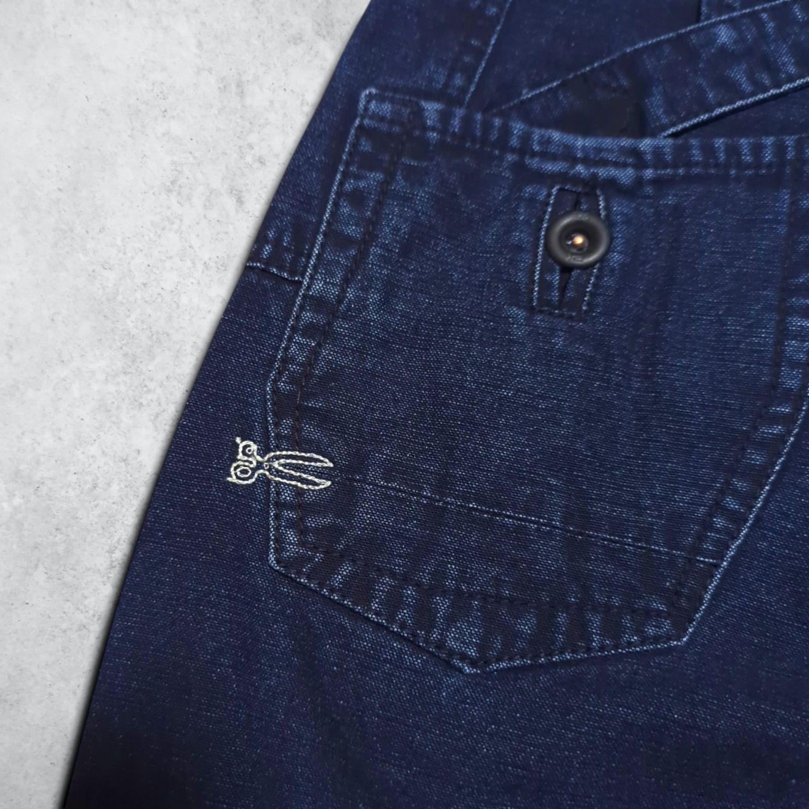 DENHAM デンハム クロスバック キャロットフィット 立体裁断 デニム 