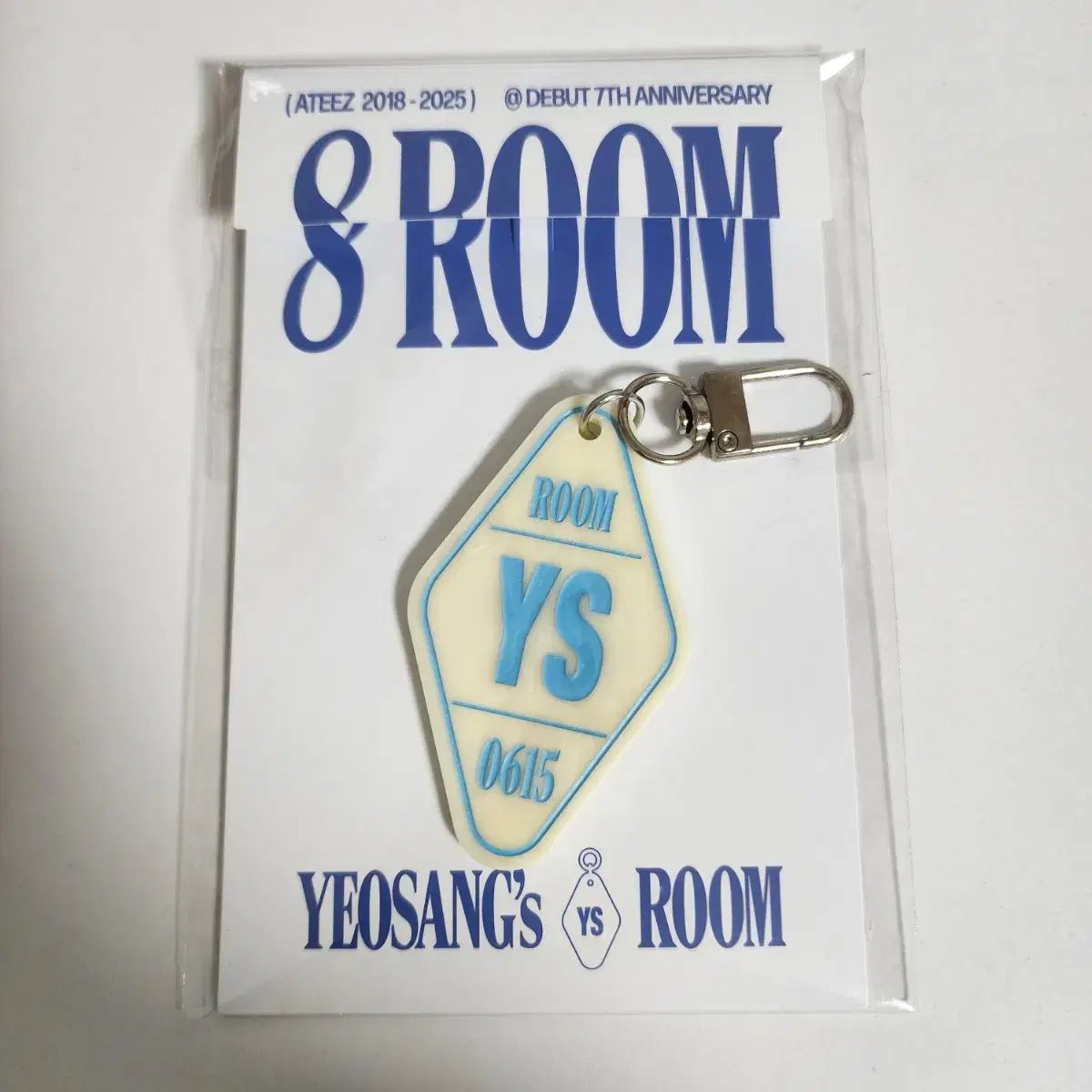 エイトルーム ATEEZ（エイティーズ・アチズ） 8room ウヨン(WOOYOUNG