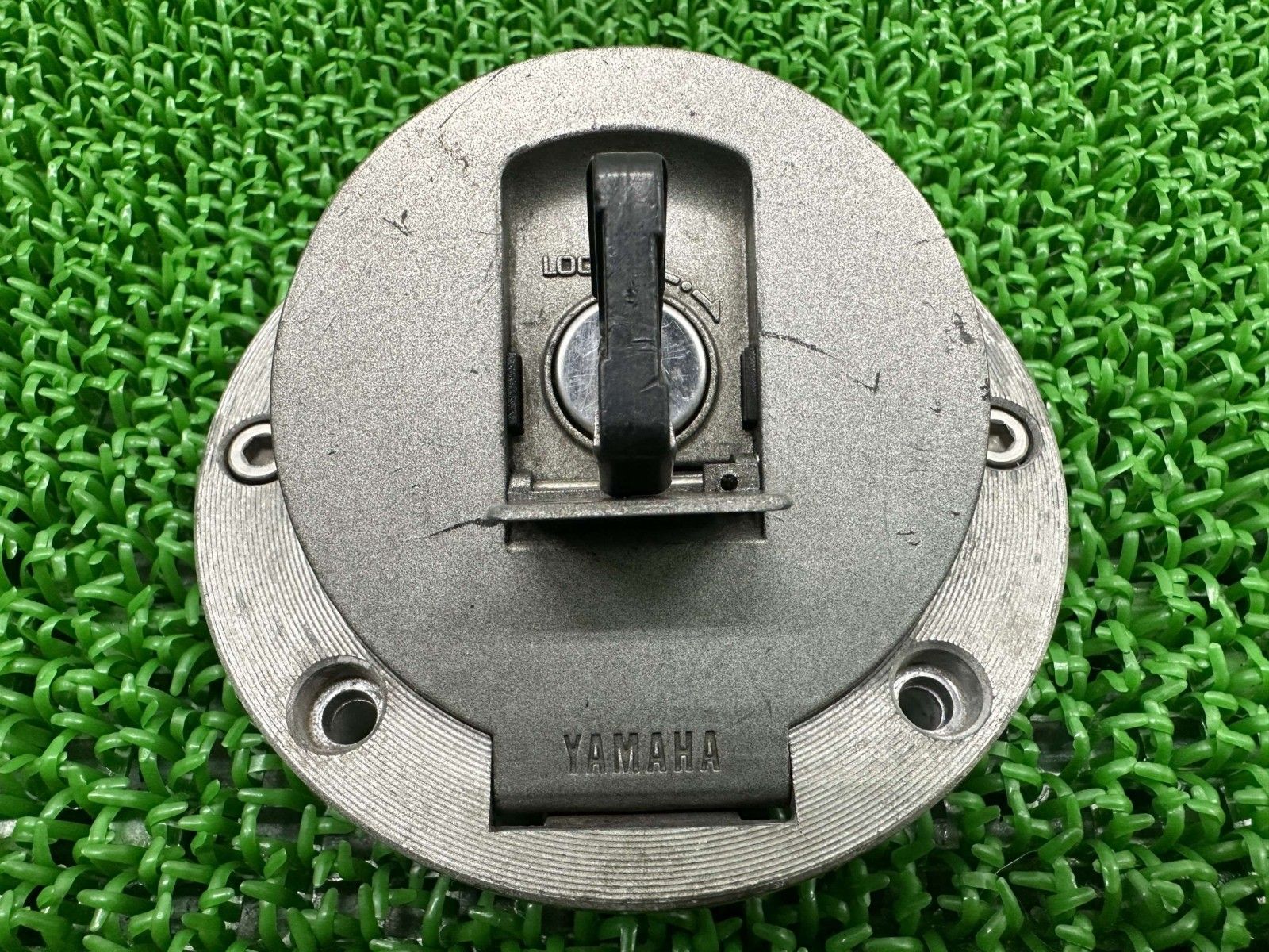 ヤマハ 純正部品 XJR1300 タンクキャップ 新品未使用 5JJ-24602-01 