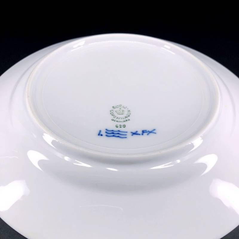 美品】Royal Copenhagen ロイヤルコペンハーゲン／ブルーフルーテッド