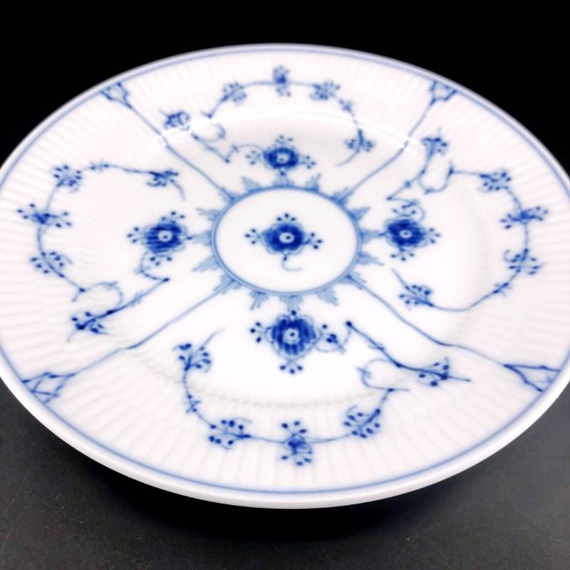 美品】Royal Copenhagen ロイヤルコペンハーゲン／ブルーフルーテッド