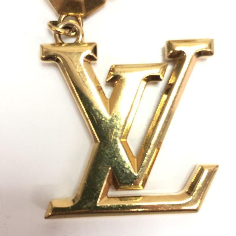 【中古】LOUIS VUITTON キーホルダー LV ファセット M65126[66][240066186430] 中古】LOUIS VUITTON キーホルダー LV ファセット M65126[66] - メルカリ