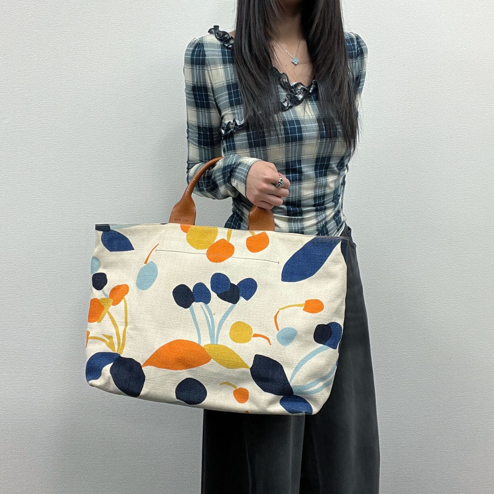 中古】miumiu ミュウミュウ ハンドバッグ マルチカラー キャンバス 