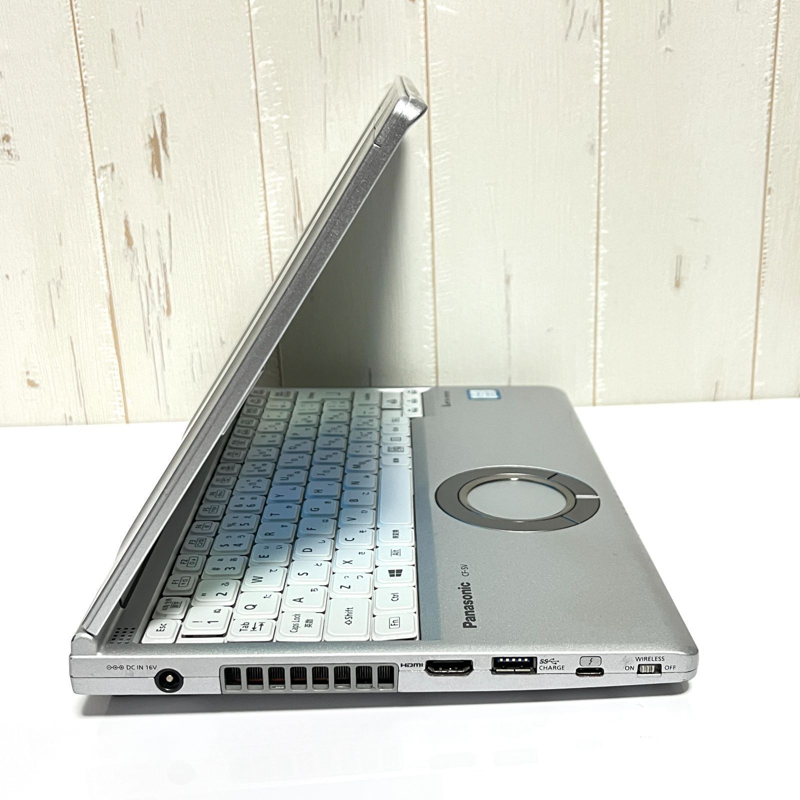 第8世代Corei7 Panasonic SV7 軽量12.1型 SSD256GB - メルカリ