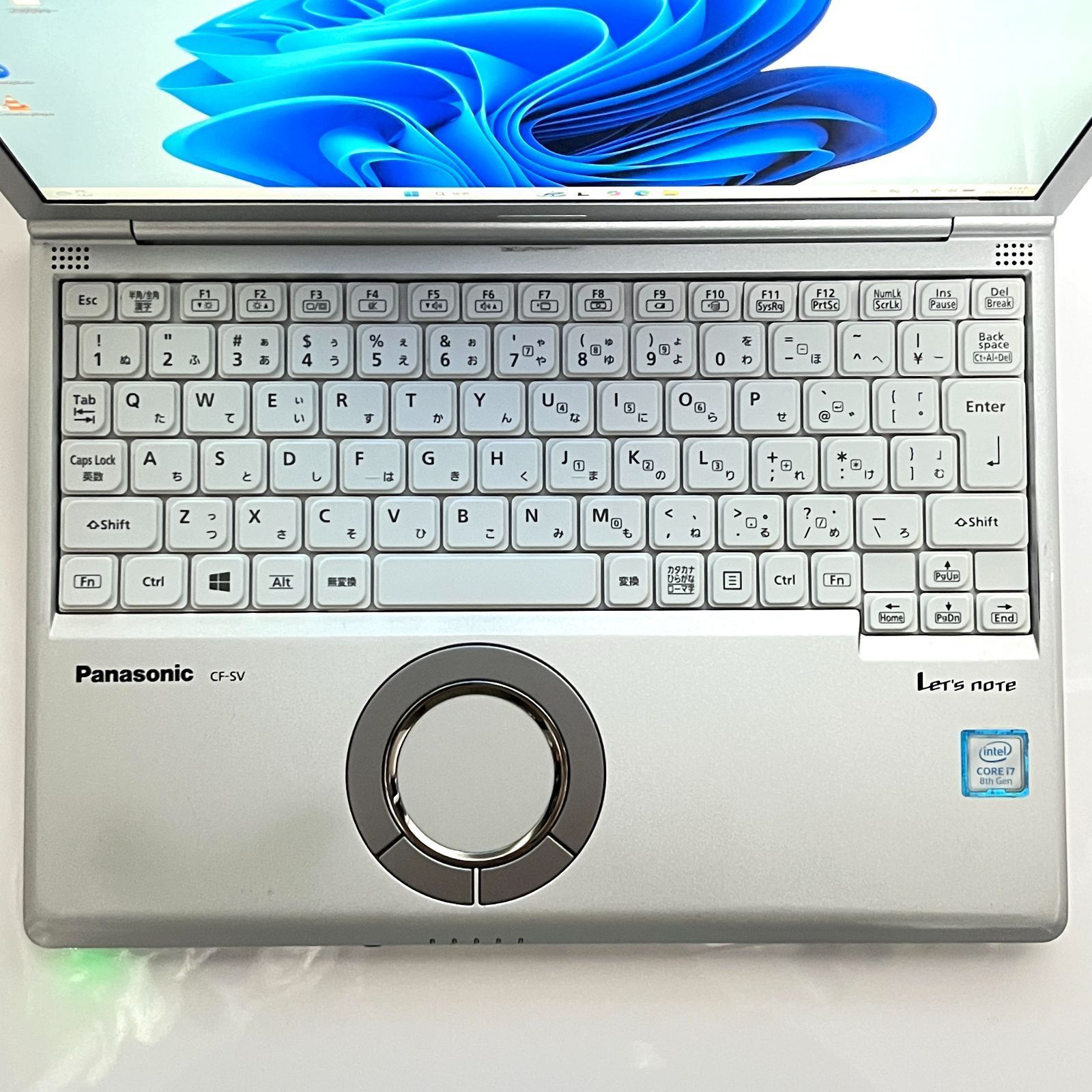 第8世代Corei7 Panasonic SV7 軽量12.1型 SSD256GB - メルカリ