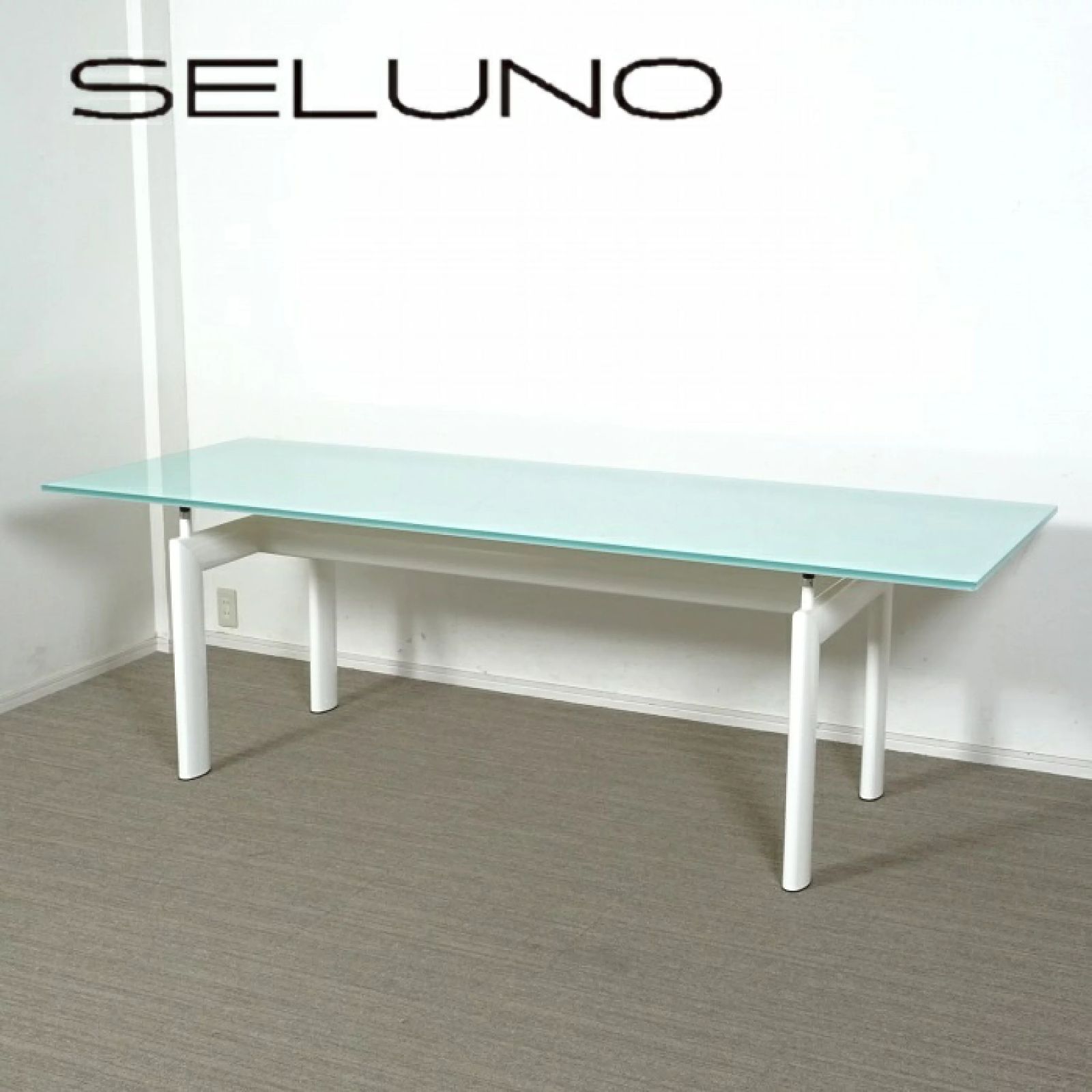 新作入荷，新作 ◾︎SELUNO◾︎ 【展示美品】リプロダクト LC6
