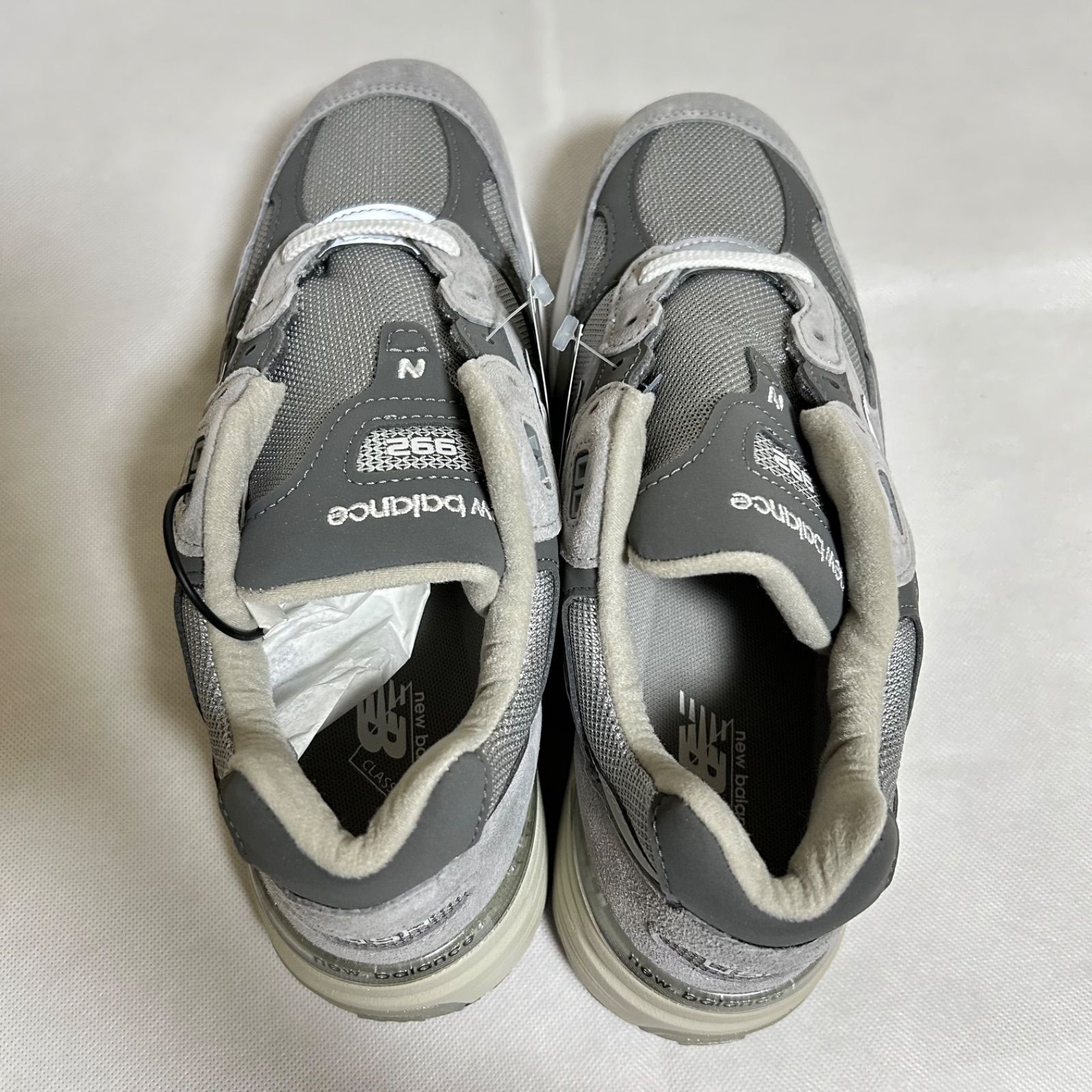 限定1点】新品未使用 定価以下 New Balance U992GY グレー 26.0cm 