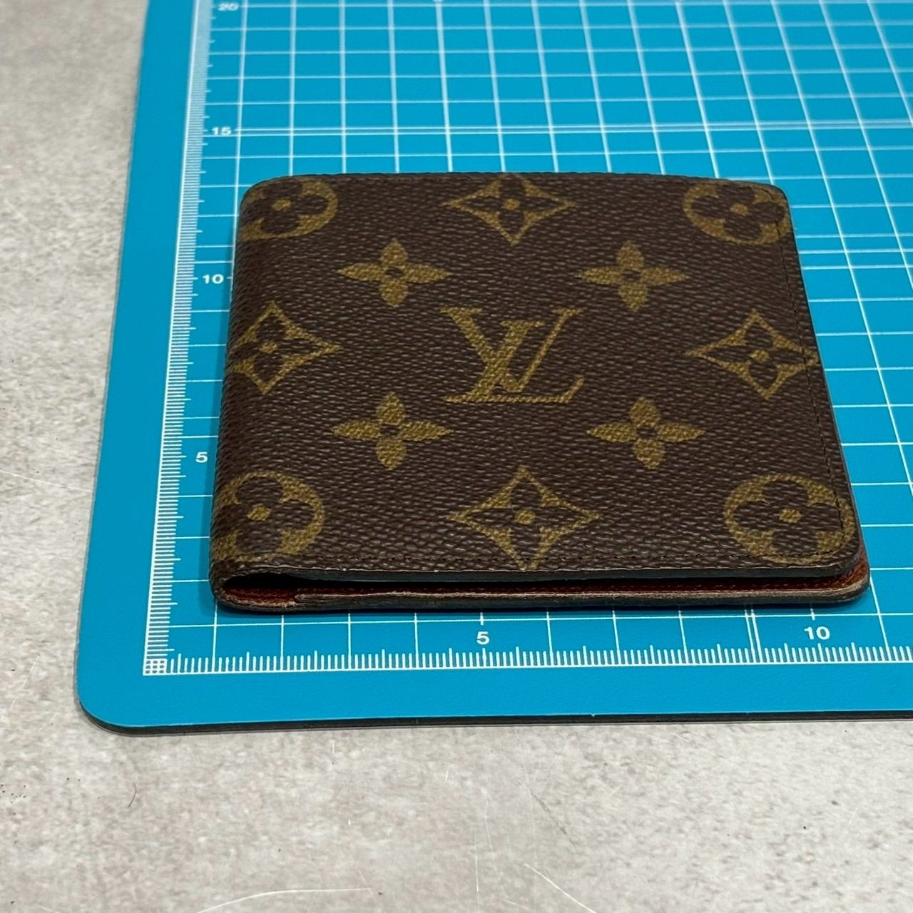 LOUIS VUITTON ルイヴィトン モノグラム ポルトビエ 6カルトクレディ 