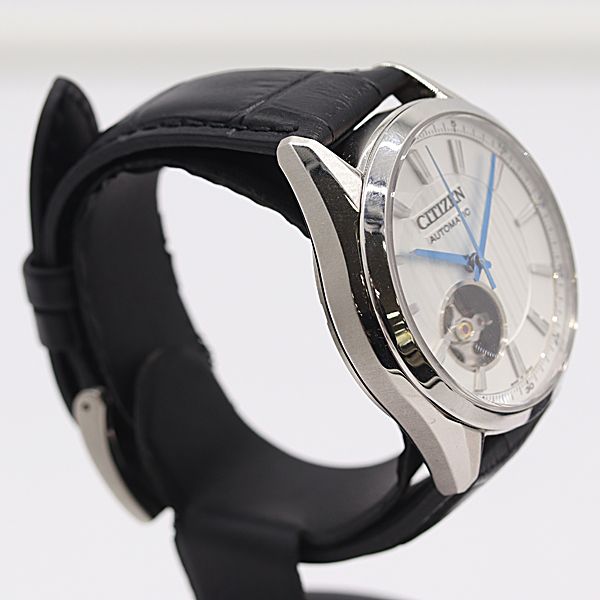 AT|自動巻 シルバー|スケルトン文字盤