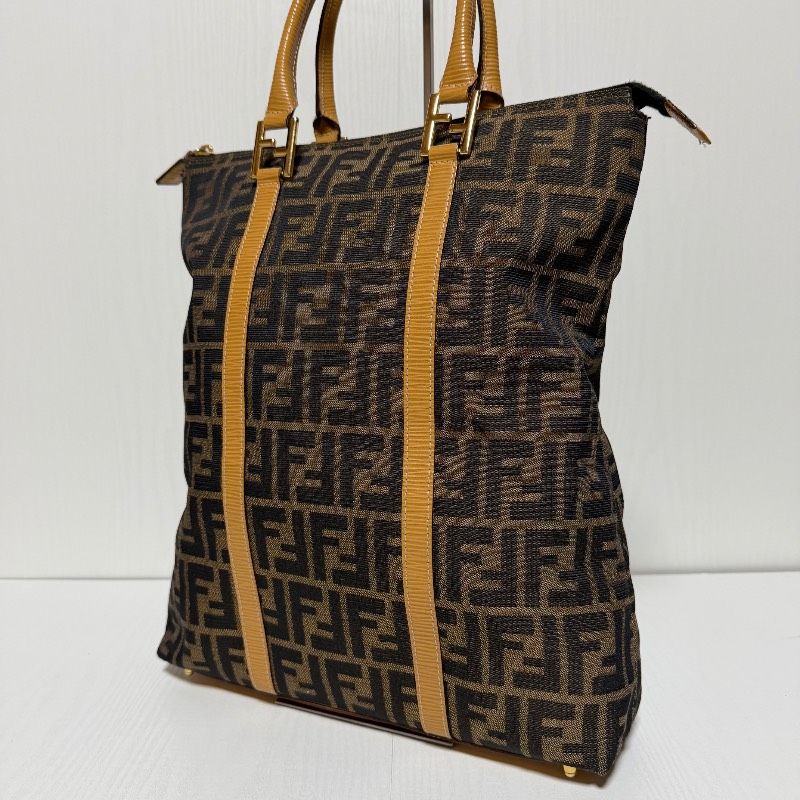 FENDI ズッカ柄 トートバッグ FF柄 ヴィンテージ ブラウン 正規品 美品】FENDI フェンディ トートバッグ ズッカ柄 ブラウン ゴールド金具