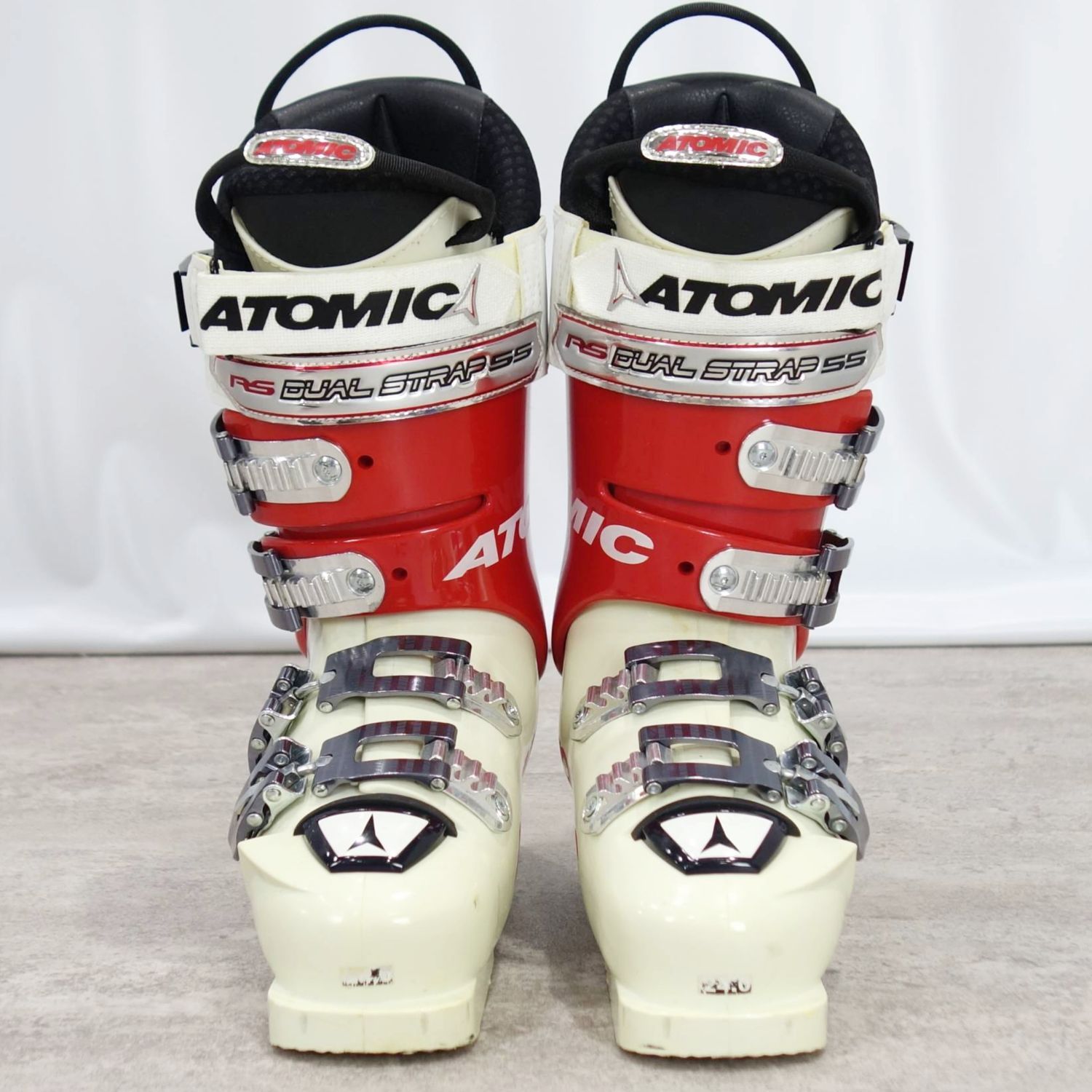 ウィンタースポーツ アトミック ATOMIC RT Sti 100 24cm 284mm スキー ブ