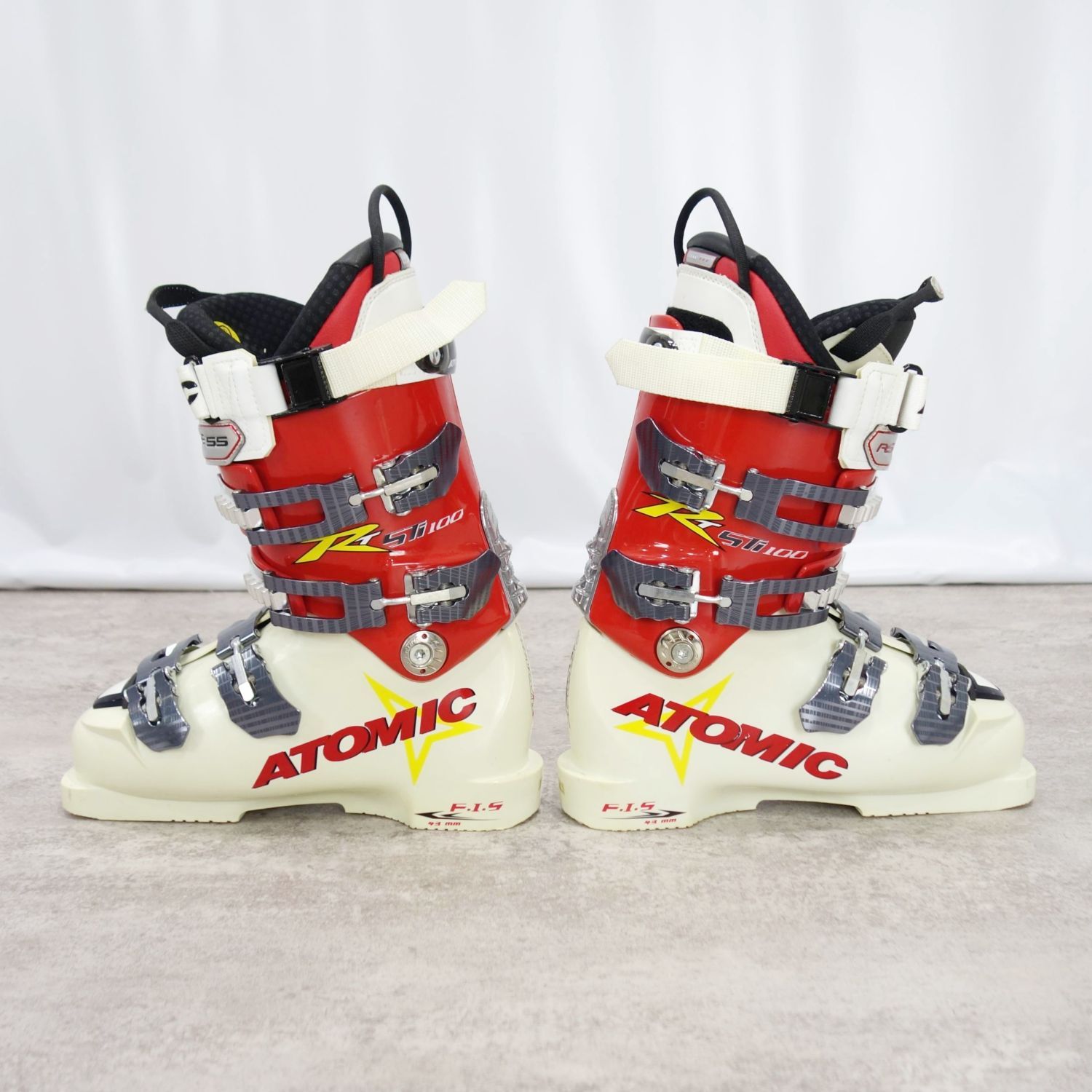 ウィンタースポーツ アトミック ATOMIC RT Sti 100 24cm 284mm スキー ブ