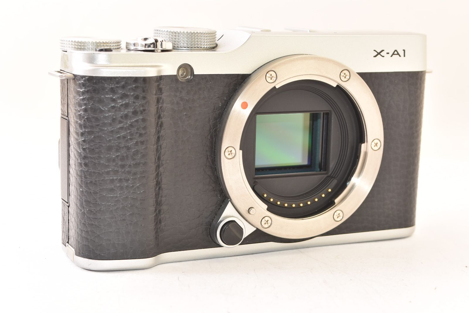 フジフィルム FUJIFILM X-A1 ボディ シルバー ミラーレス一眼カメラ