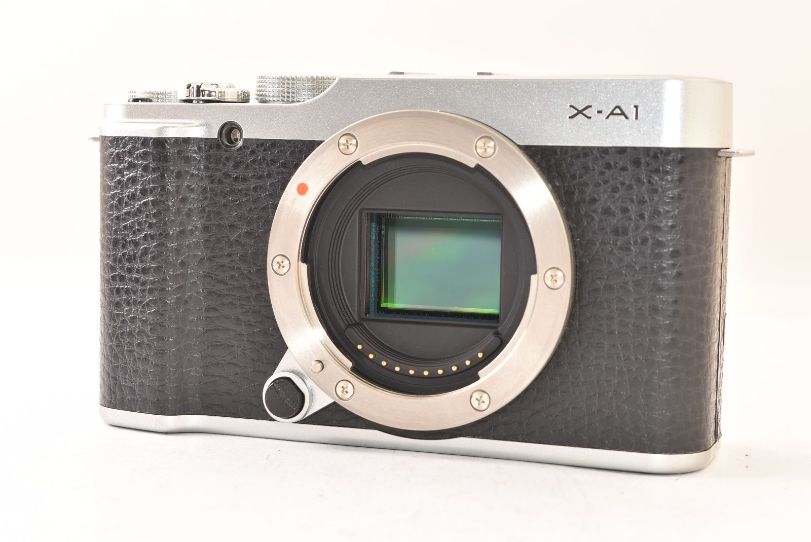 フジフィルム FUJIFILM X-A1 ボディ シルバー ミラーレス一眼カメラ 