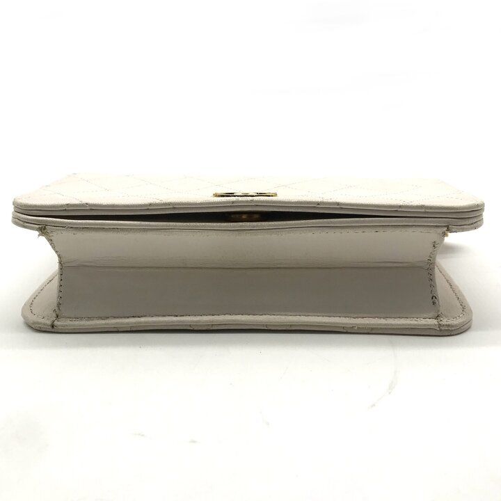 良品 CHANEL シャネル ココマーク マトラッセ プッシュロック レザー