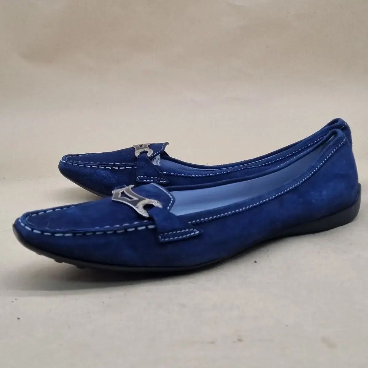 TOD'S ネイビー フリンジ ローファー　37 デニム TOD'S トッズ ネイビー レディースローファー 225 260 【公式通販】